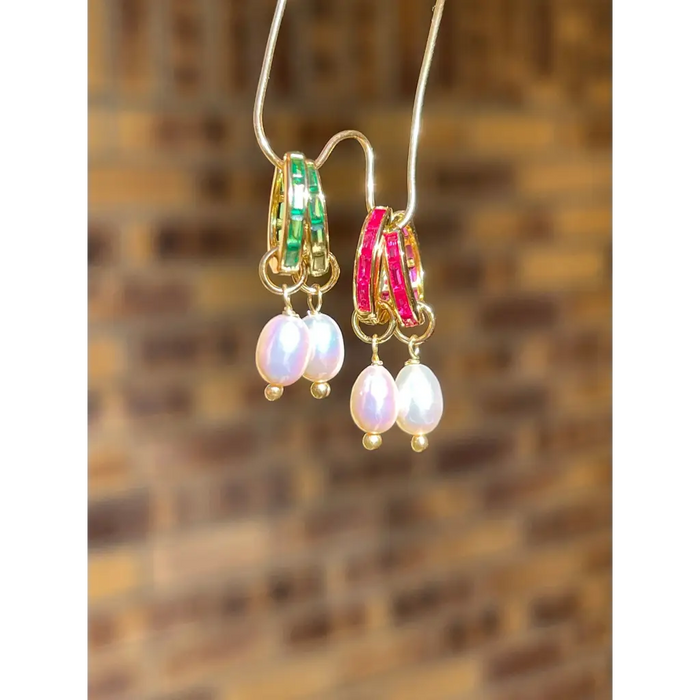 Set of 2 Hoop Earrings With Smiley Charm - iamjai